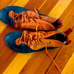 Butora Climbing Shoes